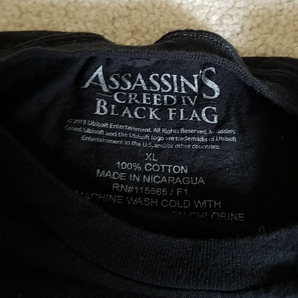Hot Topic t - Picture 2 of 2